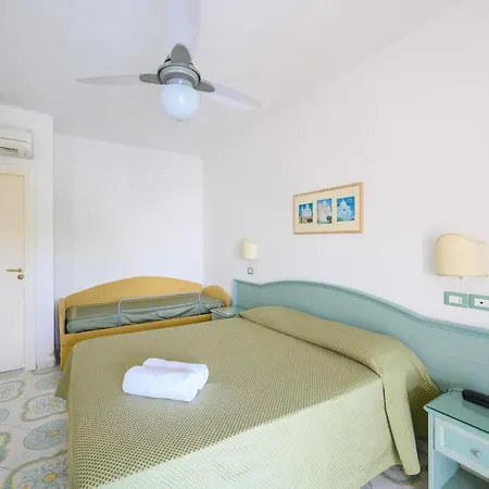 Parco Cartaromana 3* Ischia