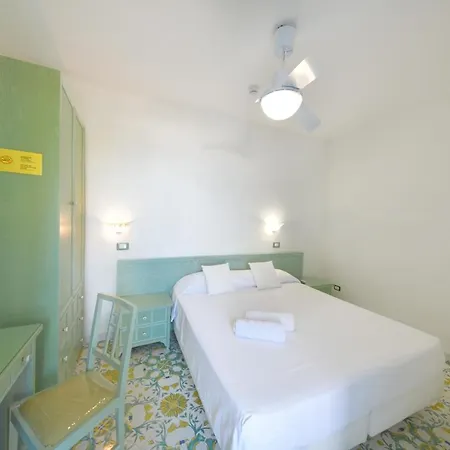 Parco Cartaromana 3*