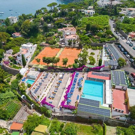 Parco Cartaromana 3*