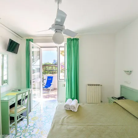 호텔 Parco Cartaromana 이스키아