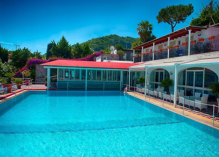 Hotel Parco Cartaromana 3*