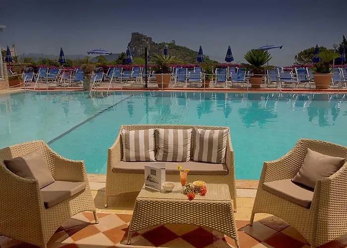 Hotel Parco Cartaromana Ísquia