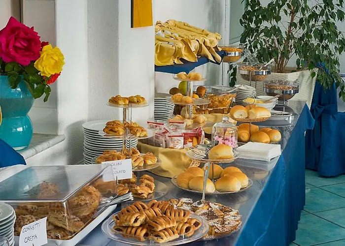 Hotel Parco Cartaromana 3*