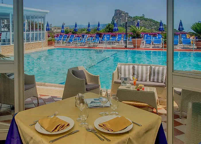 Parco Cartaromana Hotel Ísquia