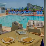 Parco Cartaromana ホテル イスキア島