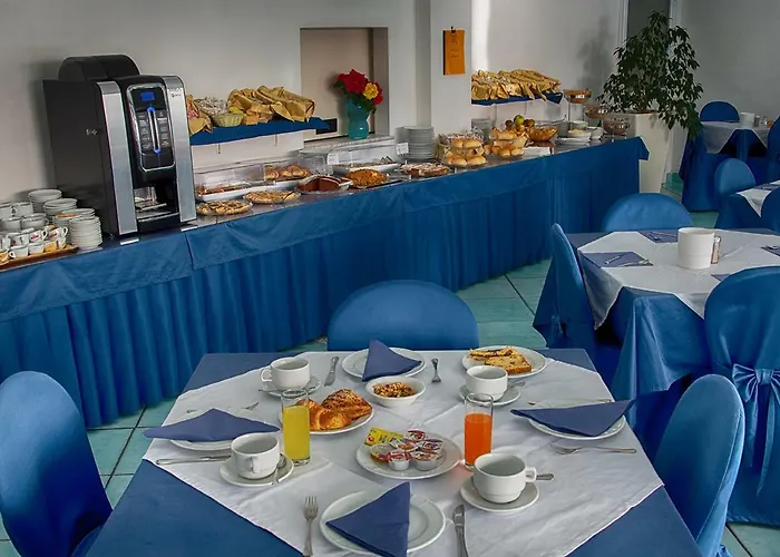 Hotel Parco Cartaromana 3*